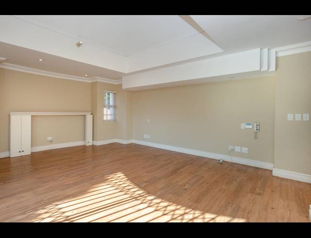 3 BEDROOM DUPLEX RENTED IN SANDHURST